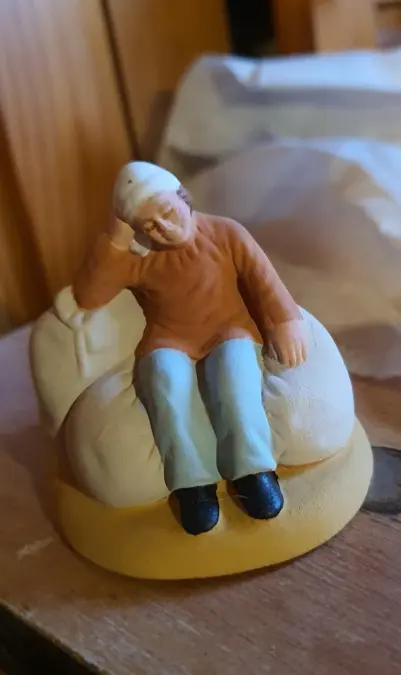 Vierge à l Enfant 13€